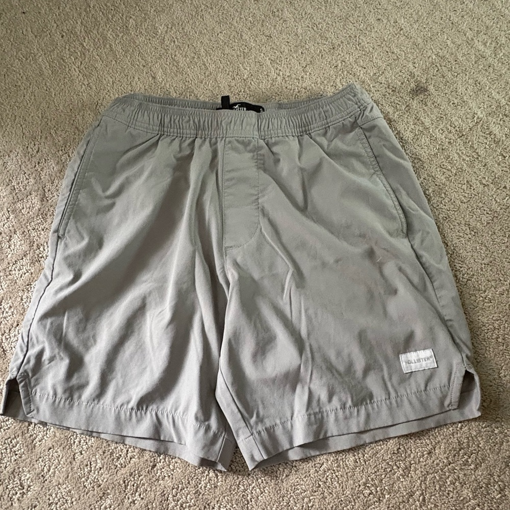 Hollister Men's Light Gray Athletic Shorts